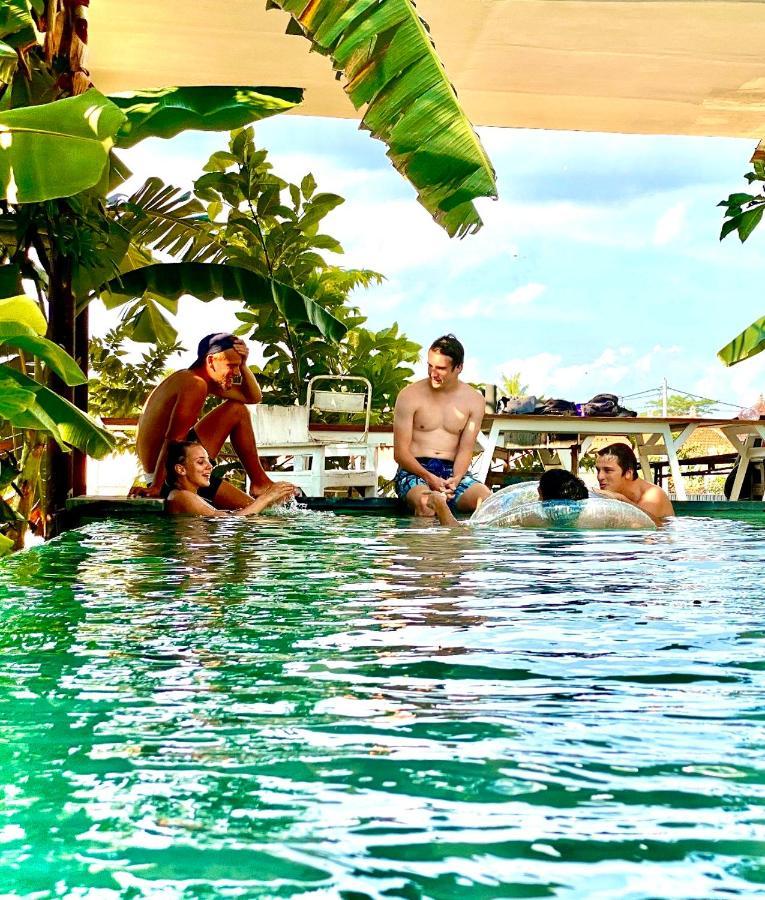The Hide Hostel At Canggu (Adults Only) Exterior photo